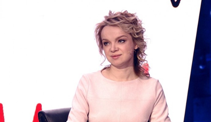 Виталина Цымбалюк-Романовская раскритиковала похороны Армена Джигарханяна
Виталина Цымбалюк-Романовская раскритиковала похороны Армена Джигарханяна
