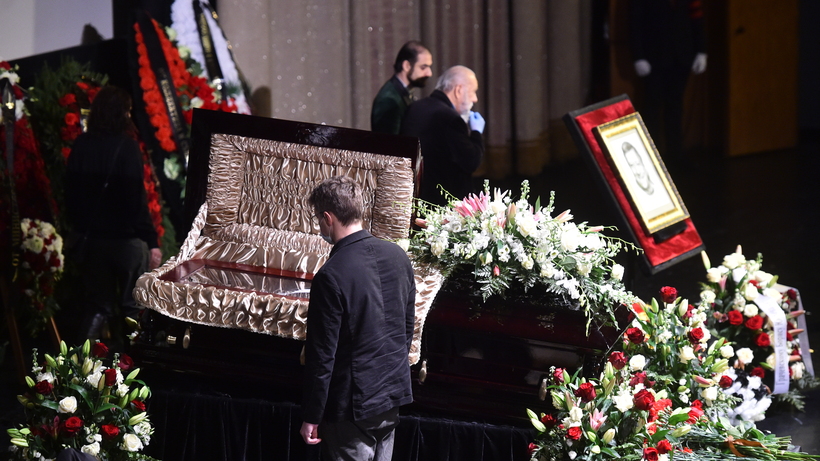 Прощание ч. Церемония прощания с Борисом Грачевским. Похороны Бориса Моисеева на Троекуровском кладбище.