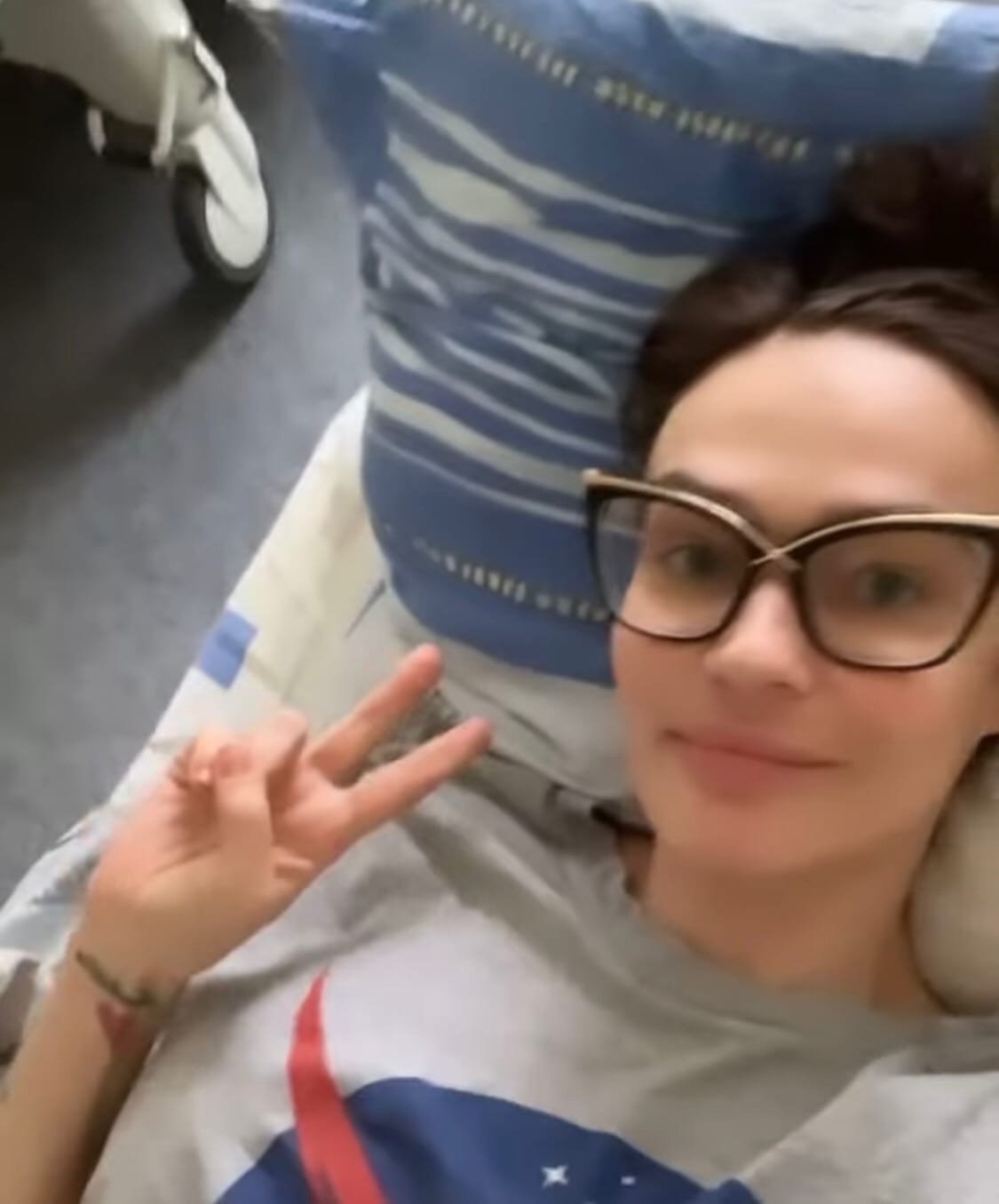 "Ушла в тапочках": почему Алёна Водонаева недовольна своим пребыванием в больнице