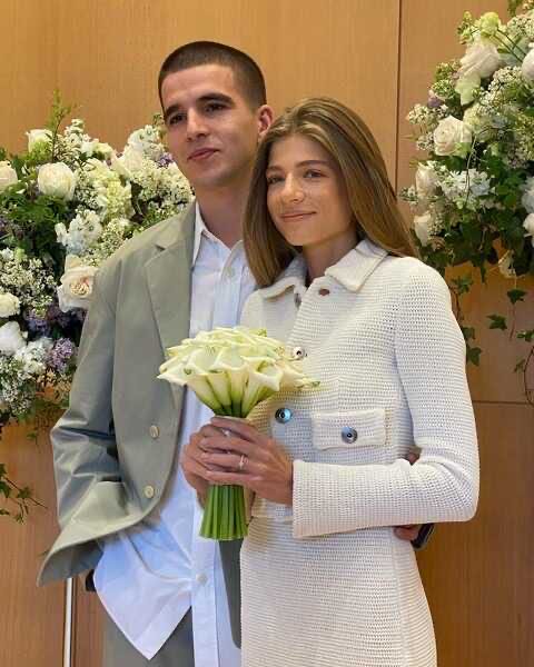 Репер Feduk и дочь ресторатора Аркадия Новикова показали первое фото со свадьбы