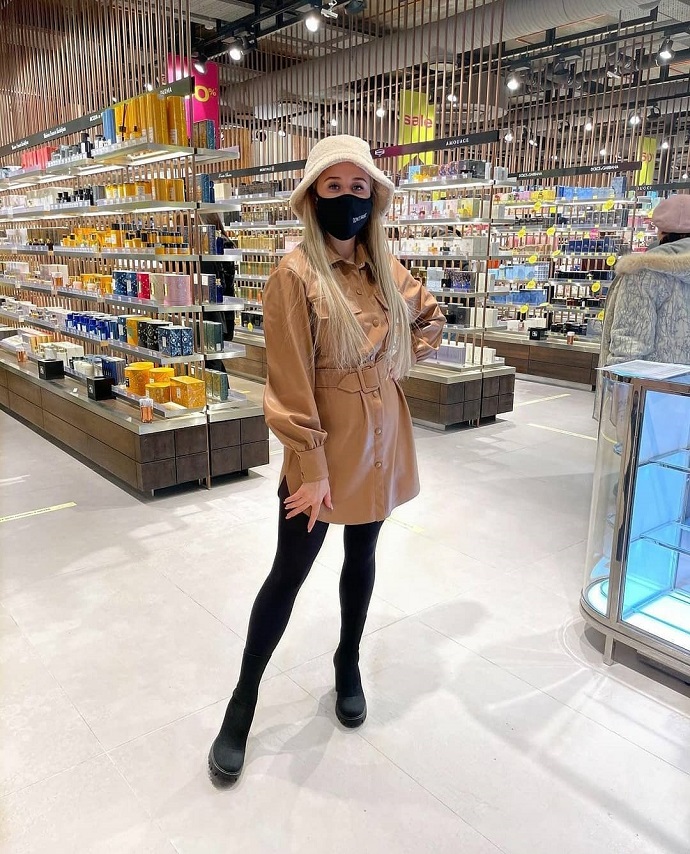 Масло с запахом подвала: популярный блогер Ольга Нечаева презентовала новый хит косметической линии