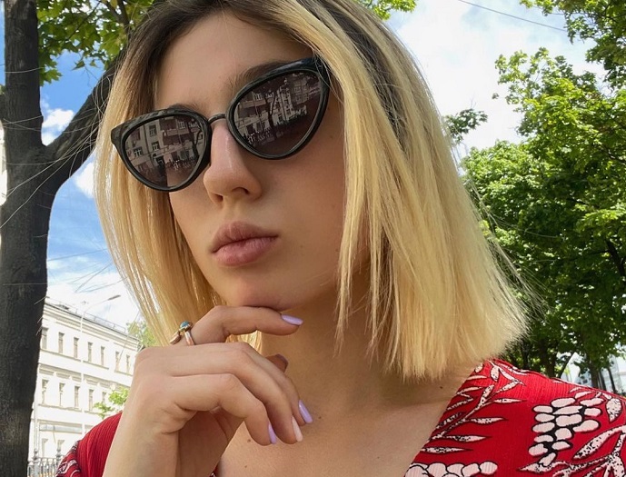 Пышная грудь, худенькое личико и чувственные губы: дочь Анастасии Волочковой Ариадна решила приукрасить себя в инстаграм