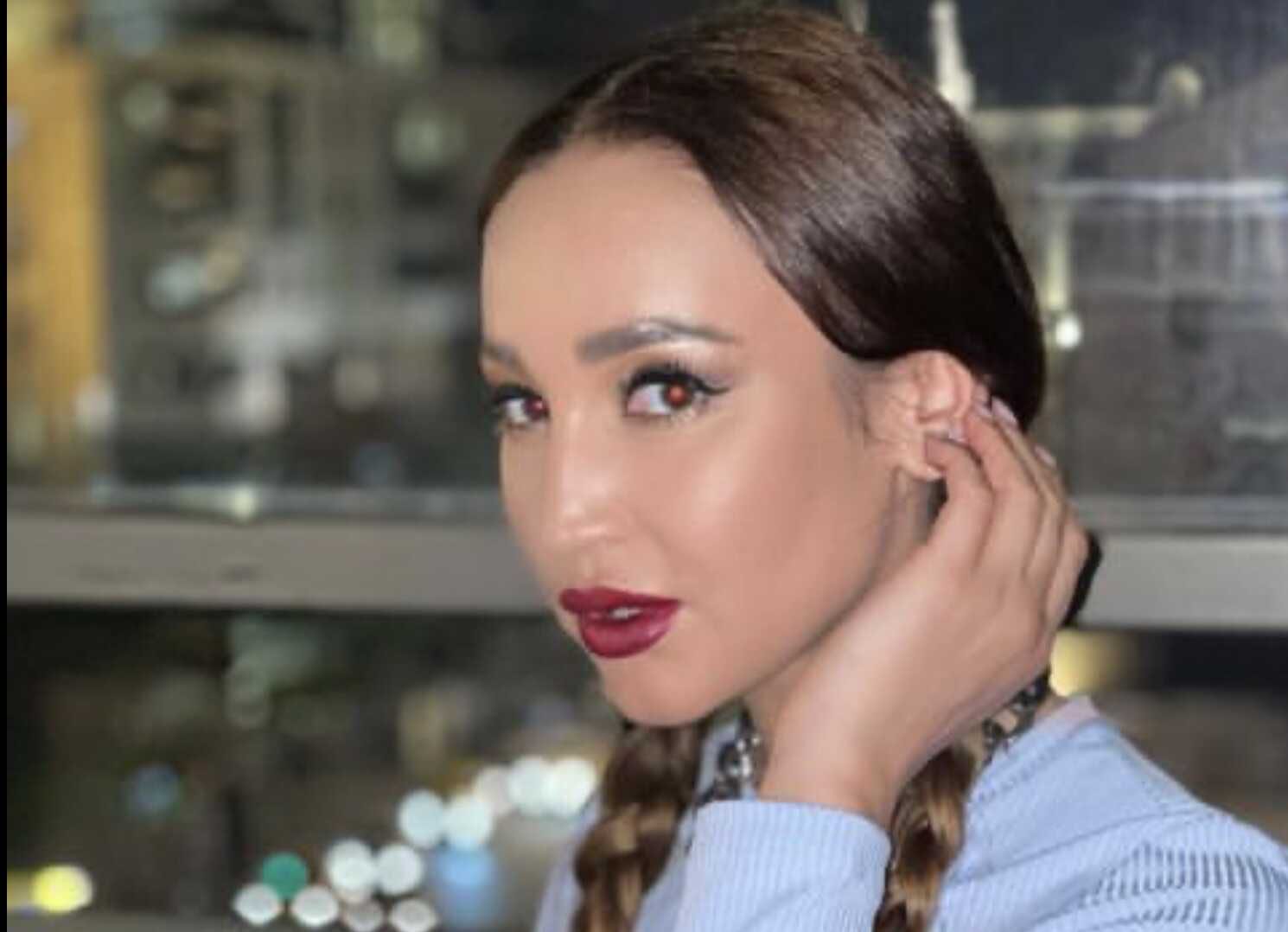 Ольга Бузова показала новый цвет волос
