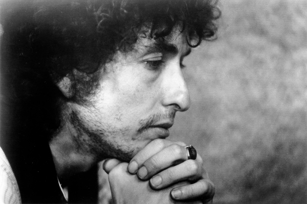 Боба Дилана обвинили в изнасиловании
