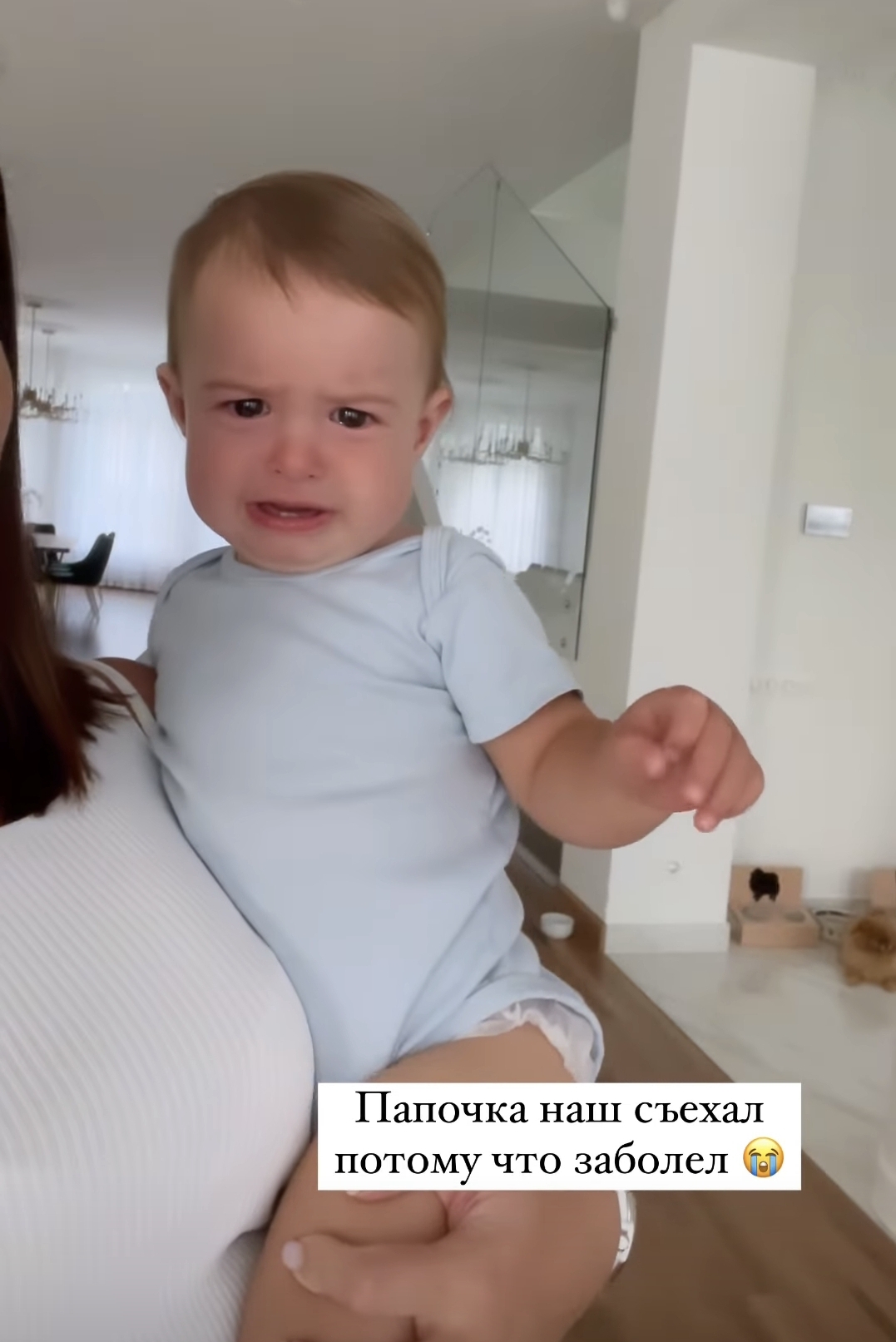 "Артём съехал": беременная Катя Жужа осталась одна с двумя детьми и намекнула на расставание с мужем