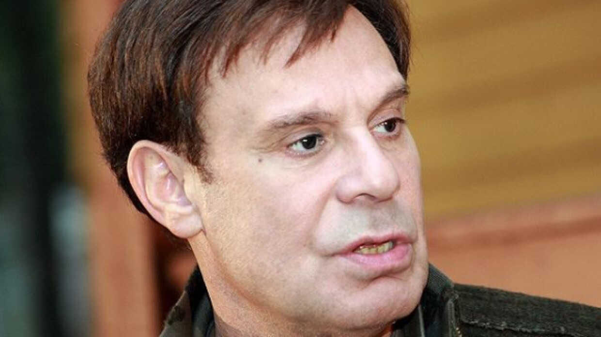 «В рай не попадет!»: Лион Измайлов высказался о скандале с Ефимом Шифриным на похоронах Виктора Коклюшкина