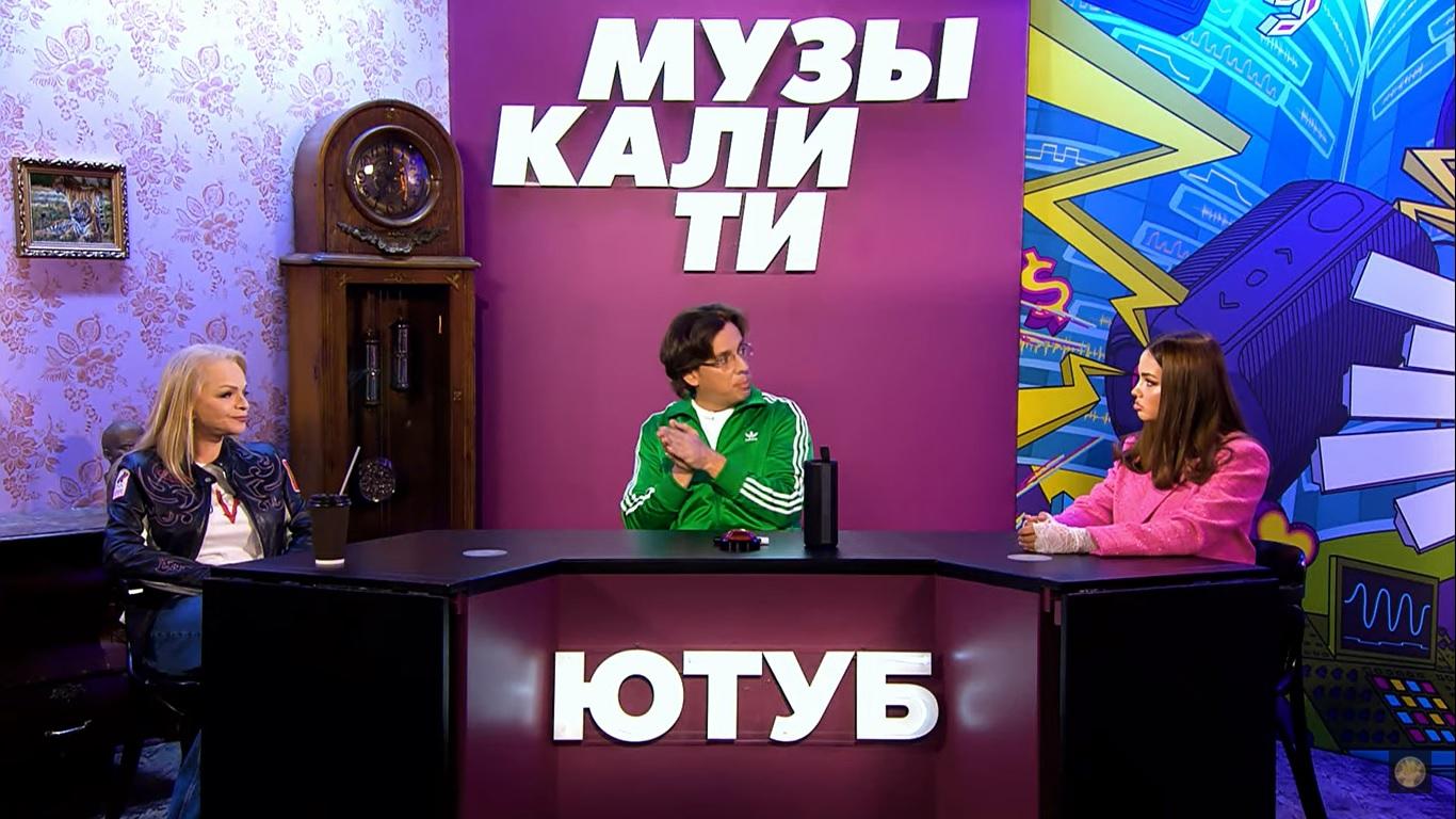 Максим Галкин ответил на обвинения Ларисы Долиной, которая считает его виновным в ее конфликте с Валей Карнавал
