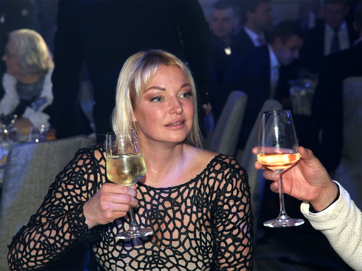 Пьяная Анастасия Волочкова опозорилась на популярном шоу 