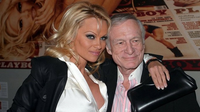 Звезды Playboy рассказали об оргиях в замке Хью Хефнера с участием Анджелины Джоли, Арнольда Шварценнегера, Памелы Андерсон, малолетних девчонок и животных