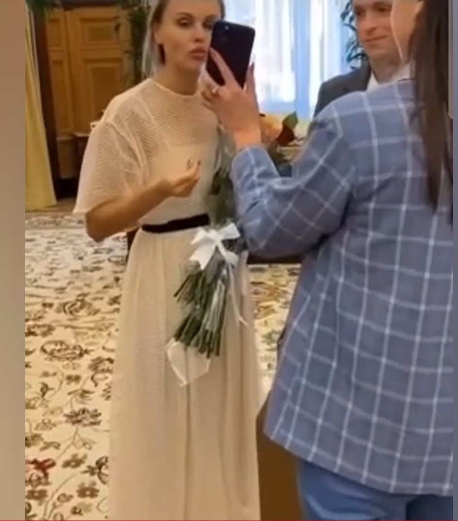 Павел Мамаев женился на беременной Надежде Санько