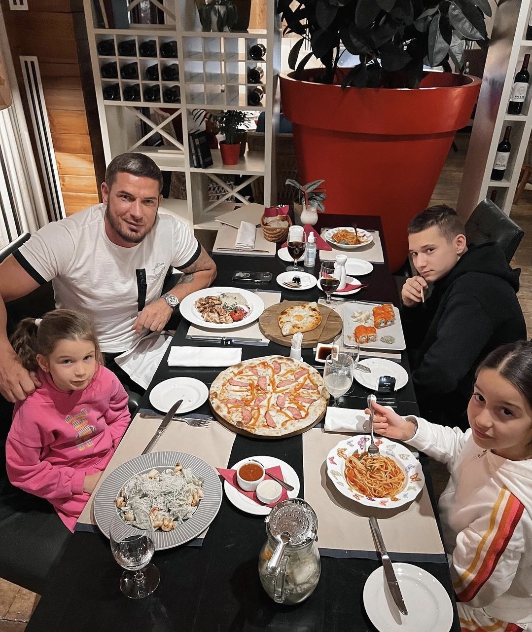 Курбан Омаров нарывается на конфликт с Ксенией Бородиной