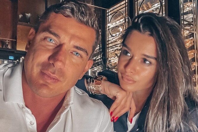 "Переживала и плакала": Ксения Бородина рассказала, как ее дочь отреагировала на развод родителей
 "Переживала и плакала": Ксения Бородина рассказала, как ее дочь отреагировала на развод родителей