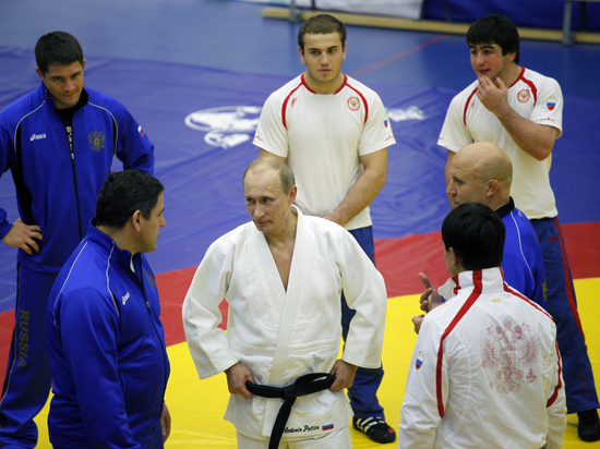 ТОП самых тупых санкций, введенных против России ТОП самых тупых санкций, введенных против России