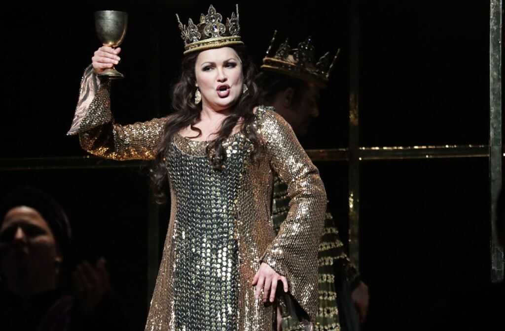 На место ушедшей из Metropolitan Opera Анны Нетребко оперативно взяли певицу из Украины