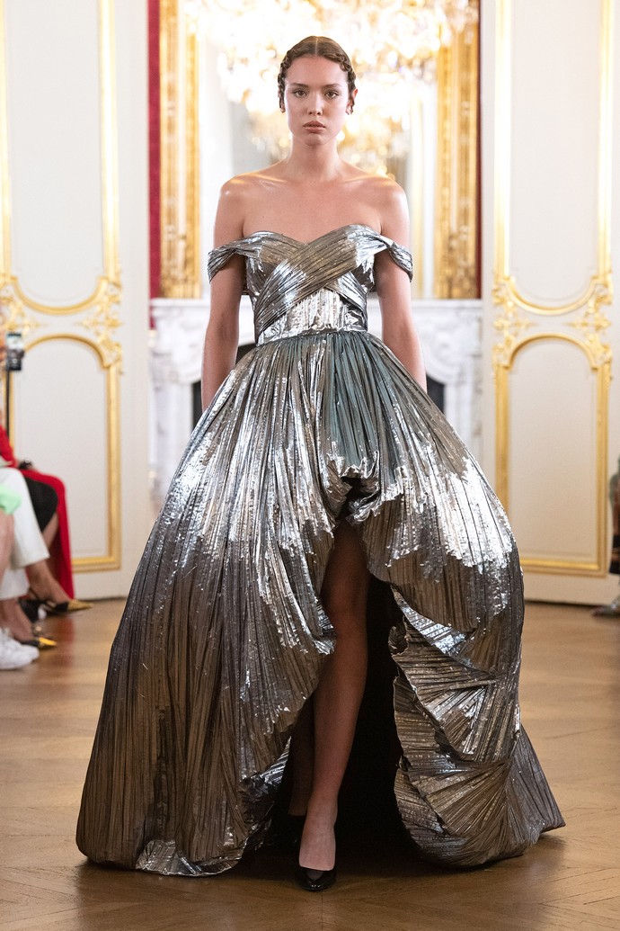 Стефан Джокович сделал посмешище из своего показа на неделе высокой моды в Париже