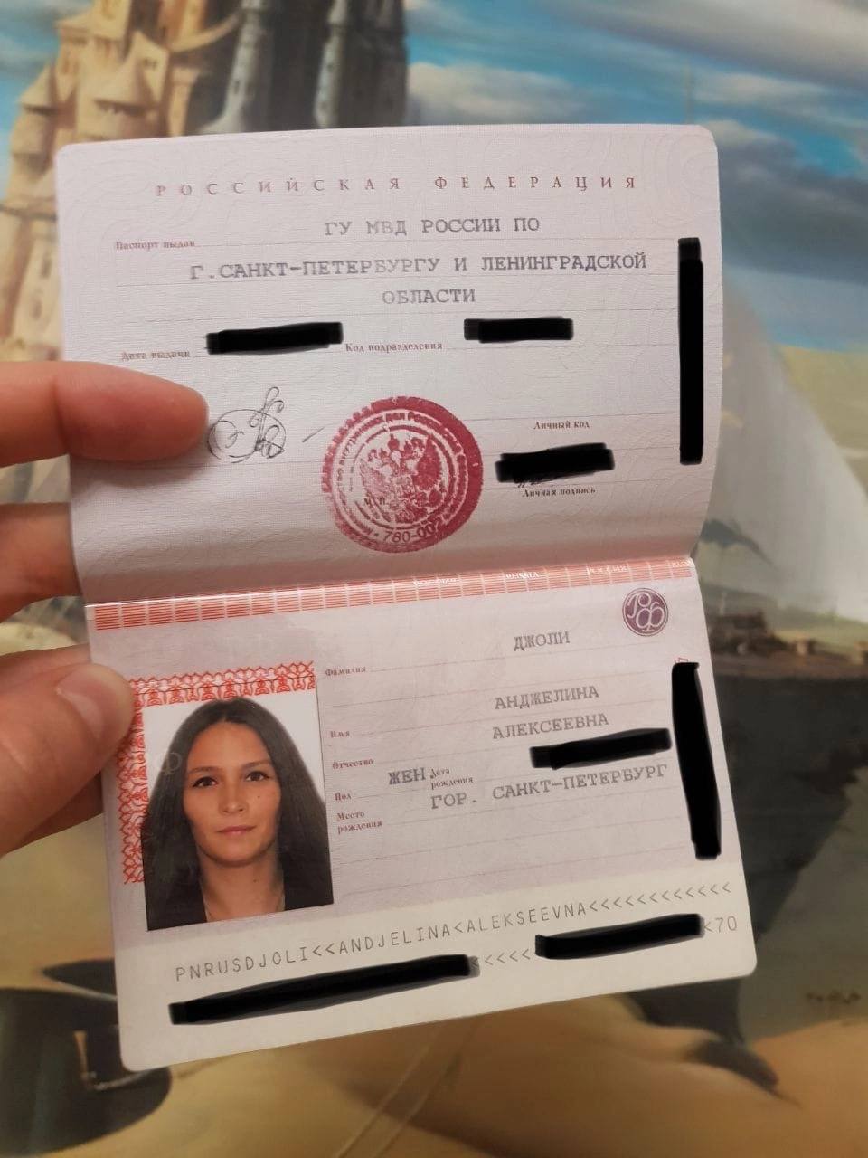 Джонни Депп и Анжелина Джоли решили пожениться Джонни Депп и Анжелина Джоли решили пожениться