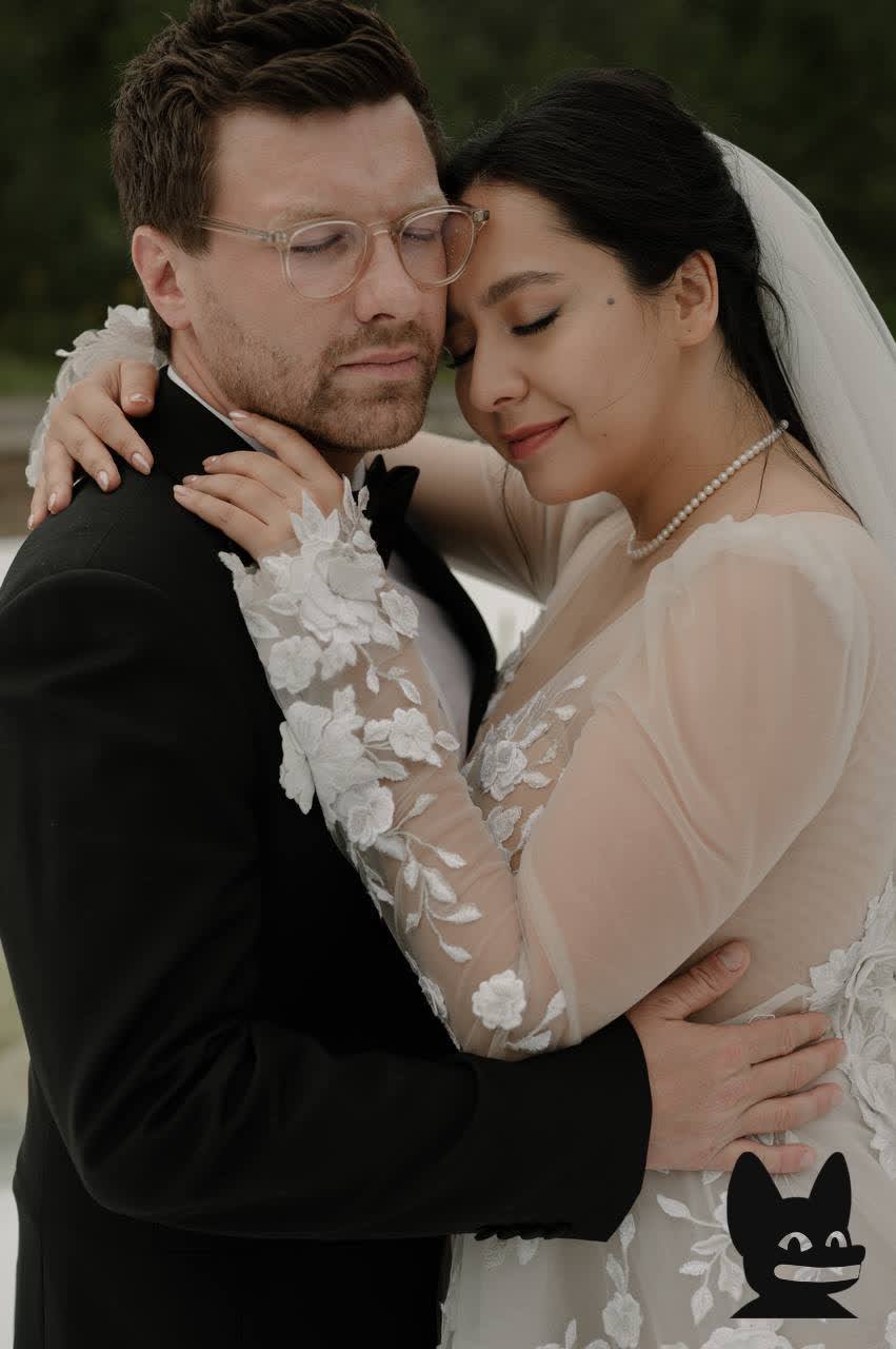 Манижа по-тихому вышла замуж: в сети появились первые фото с церемонии