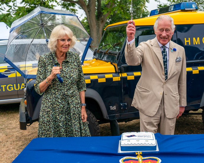 Чего ждать от нового короля Великобритании? Принц Чарльз выбрал «проклятое» имя и сделал любовницу королевой