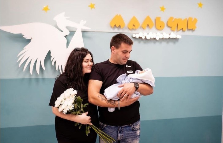 Билеты на концерт не продаются, а зятя мобилизуют в армию: в семье Валерии и Иосифа Пригожина очень неспокойно