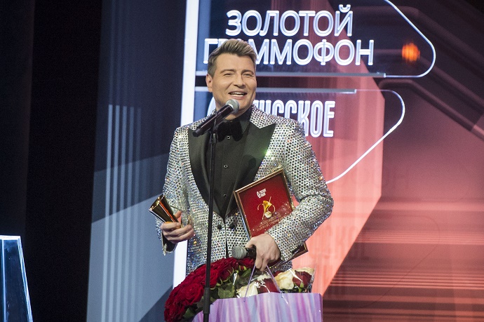 Русское радио объявило свое решение по Премии «Золотой Граммофон»