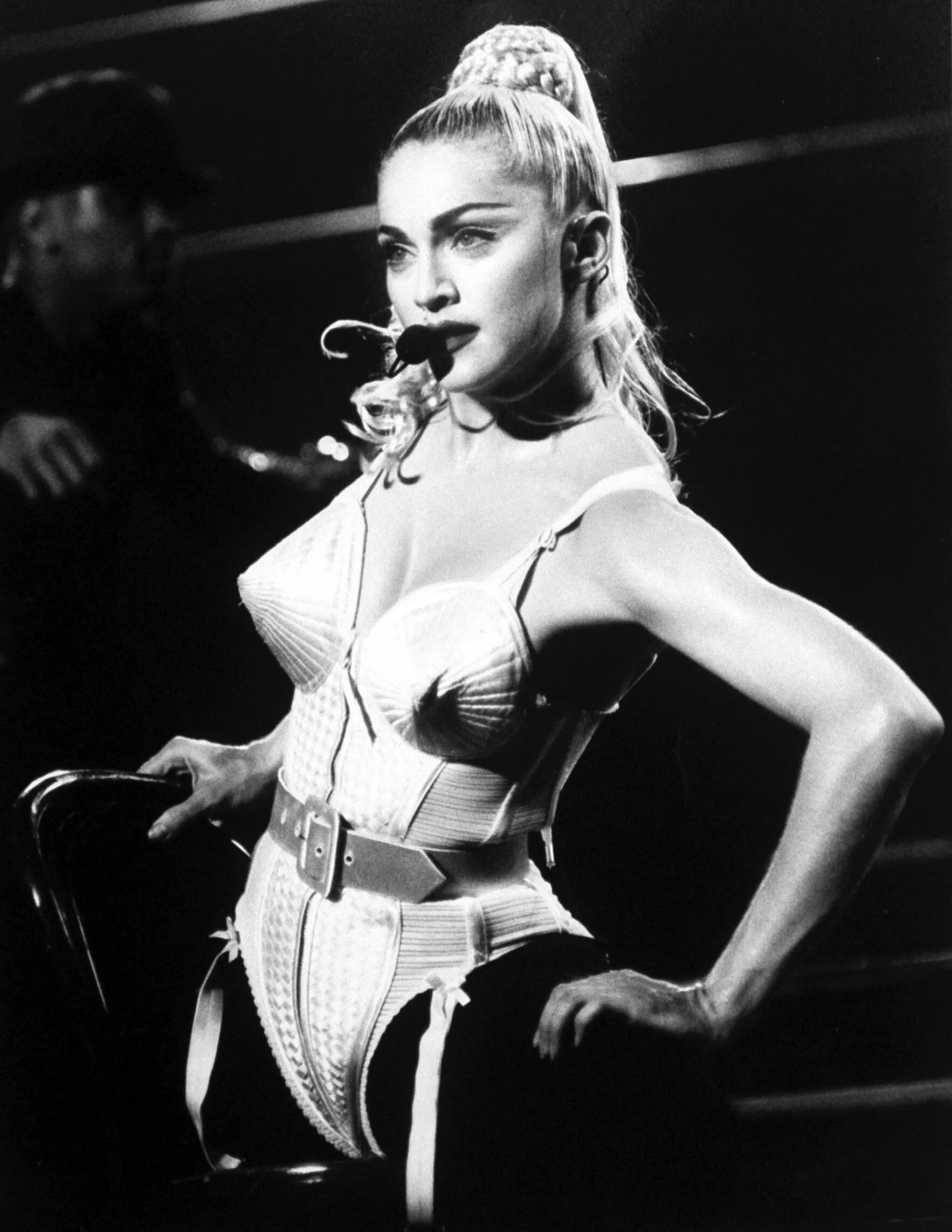 Мадонна ответила на критику своего поведения и внешности. Топ горячих фото взбалмошной певицы в молодости