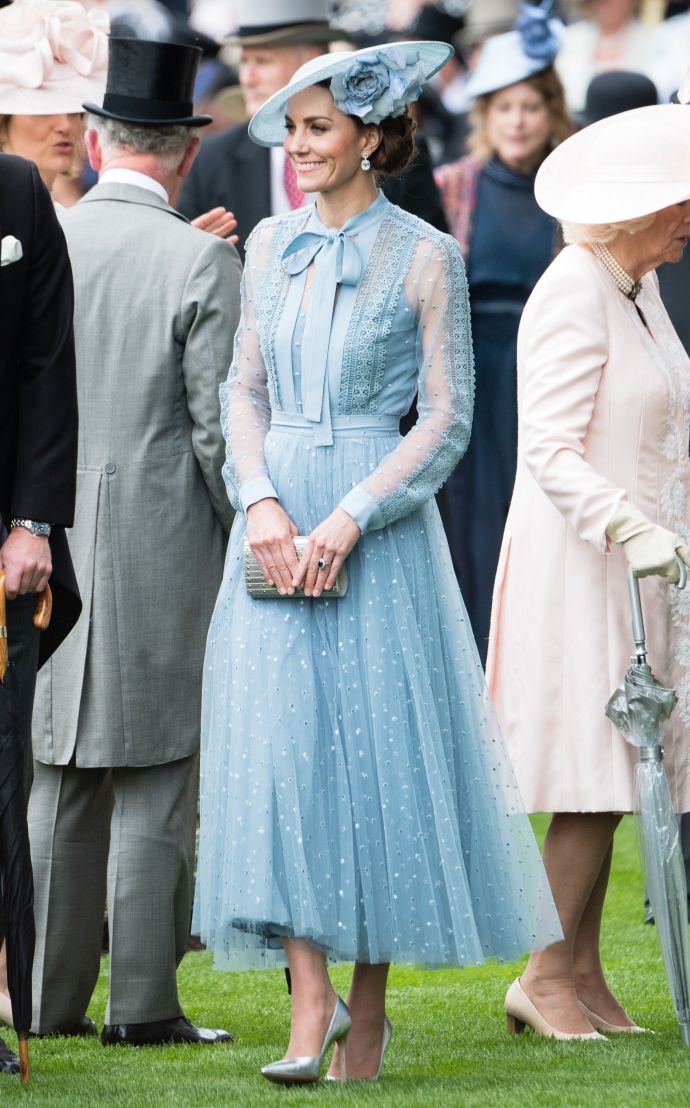 Кейт Миддлтон затмила всех в "дешманском" наряде: ТОП-10 самых дорогих и самых дешевых образов герцогини Уэльской