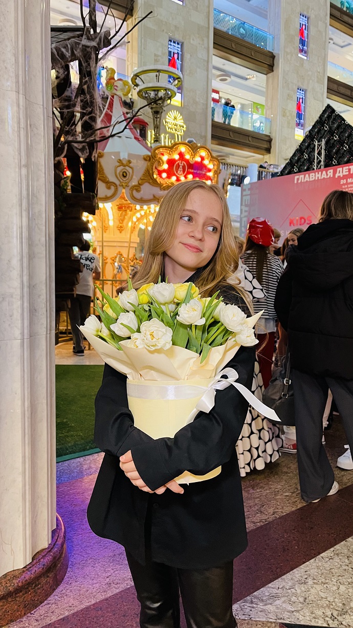 Стефания Коваленко и другие юные модники посетили фестиваль детской моды в ЦДМ