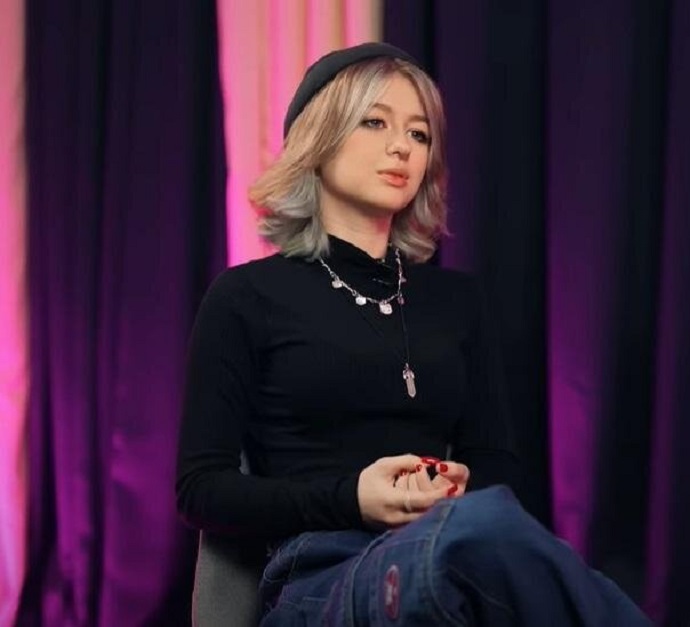 «У меня почти каждый день болит голова»: звезда детского «Голоса» Ярослава Дегтярева рассказала о последствиях аварии