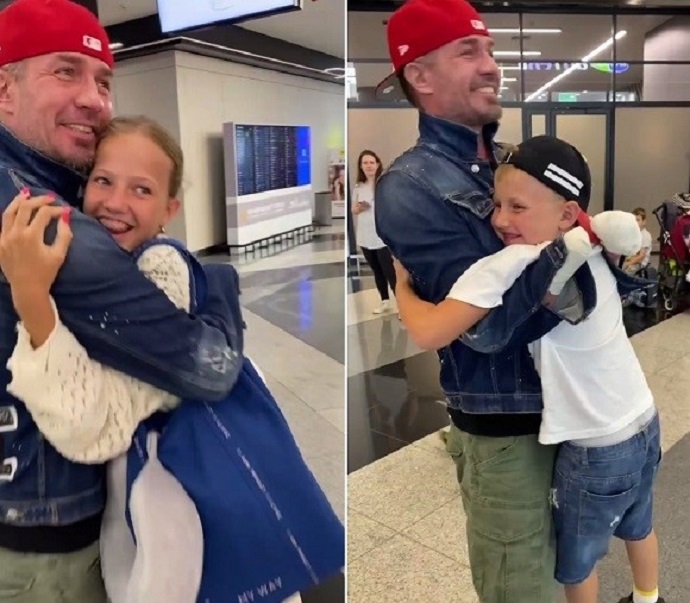 «Семья в сборе»: перенесший череду ампутаций Роман Костомаров вместе с женой встретили детей в аэропорту