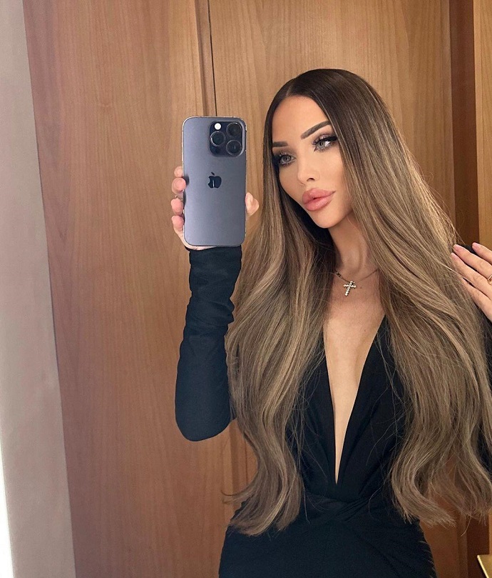 25-летняя «Мисс Москва 2023» Ангелина Бреженская могла остаться без волос 