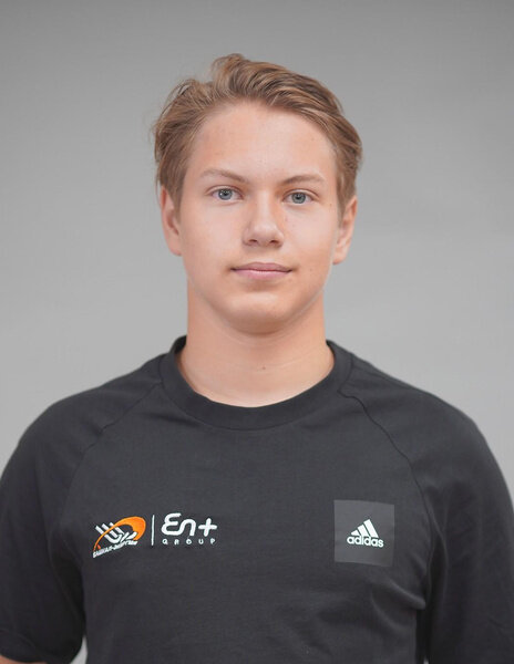 Умер 17-летний чемпион России по хоккею с мячом Евгений Хвалько