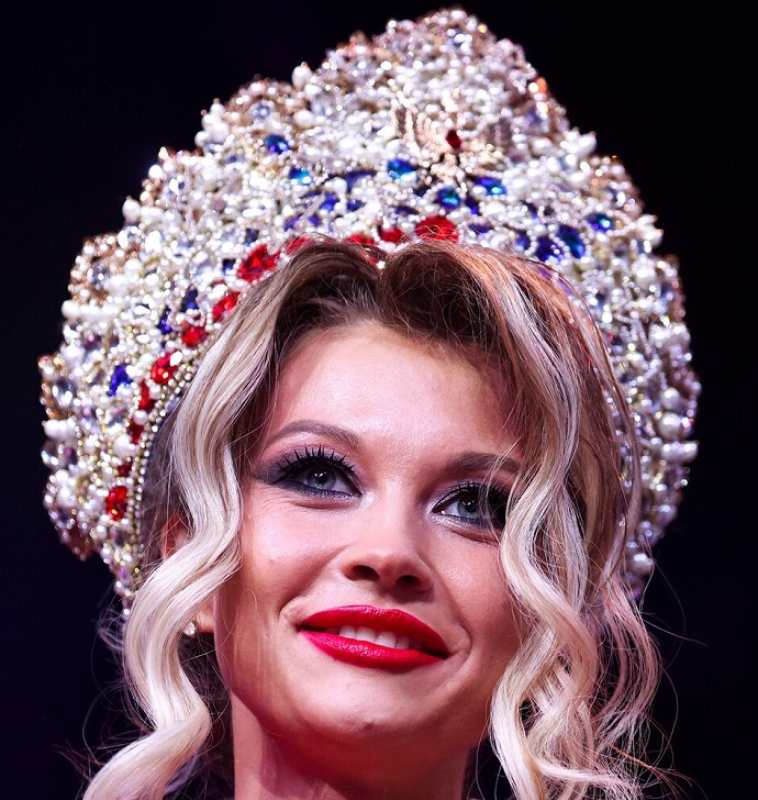 «Выйти из декретного отпуска красиво»: стала известна победительница конкурса «Миссис Россия – 2023»