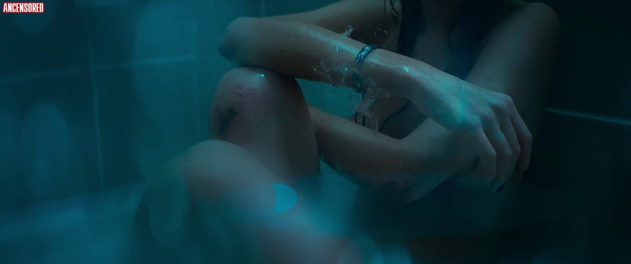 Бывшая невеста Саши Петрова Ирина Старшенбаум мудро поздравила его со свадьбой. ТОП горячих фото Ирины Старшенбаум, которая предпочитает сзади