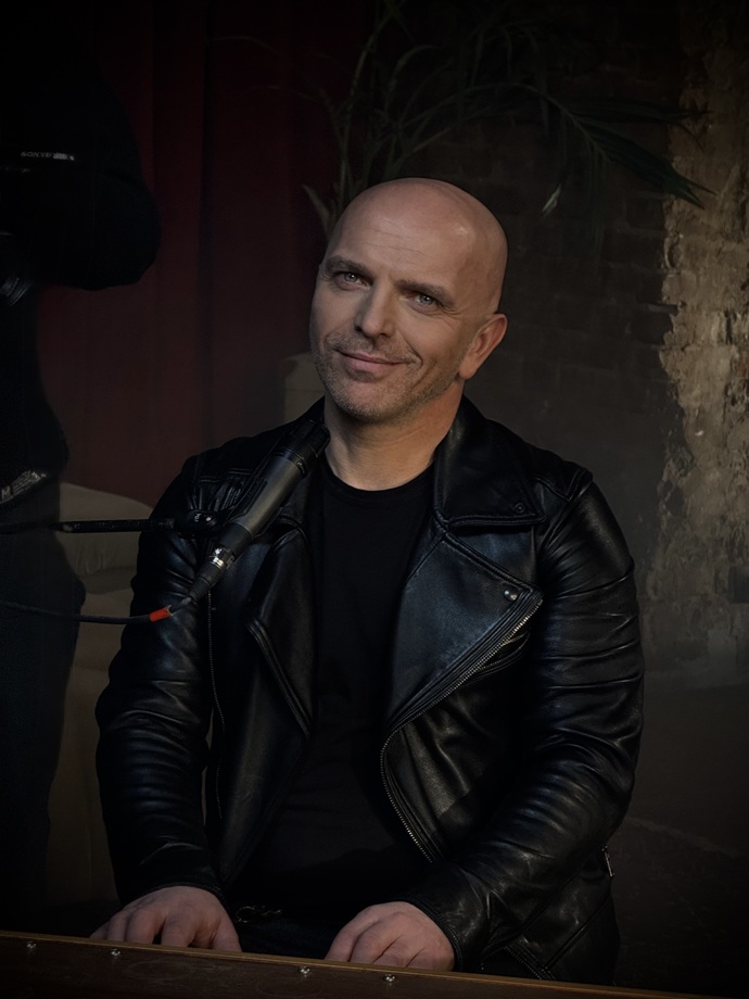 Баллада «Силуэт» Левана Пхаладзе стала еще одной композицией в рамках проекта «ШОУАБХАЗИИ»