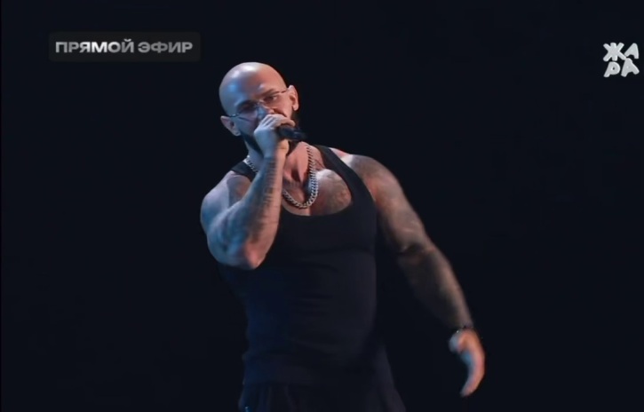 Реалити-шоу Оксаны Самойловой заглянуло в суд, а затем и на Жара Media Awards Реалити-шоу Оксаны Самойловой заглянуло в суд, а затем и на Жара Media Awards