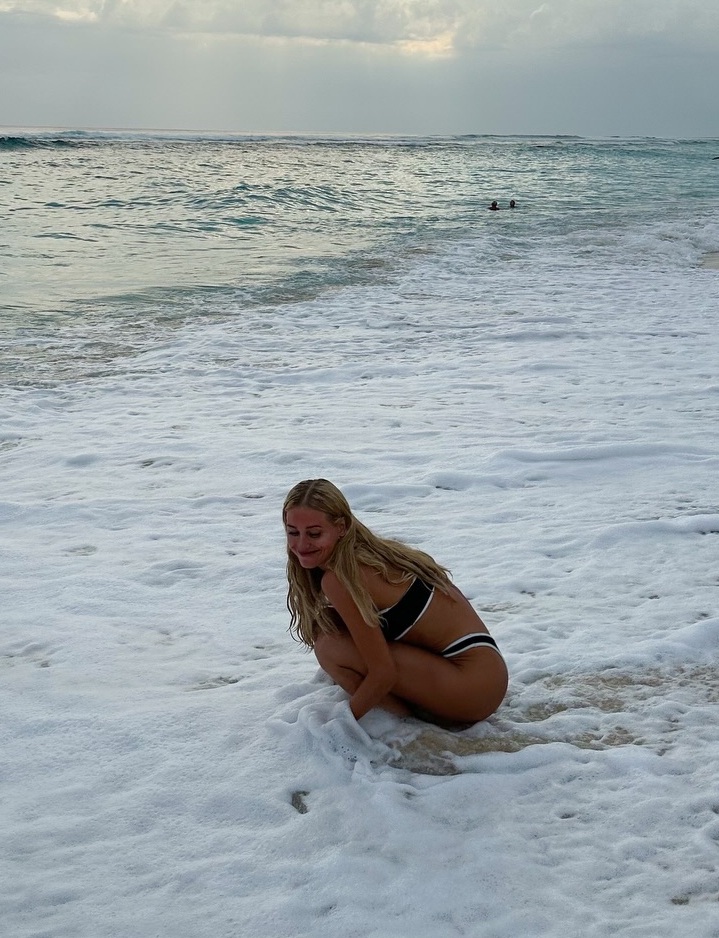 Кристина Асмус поделилась интимными фоточками со своим бойфрендом