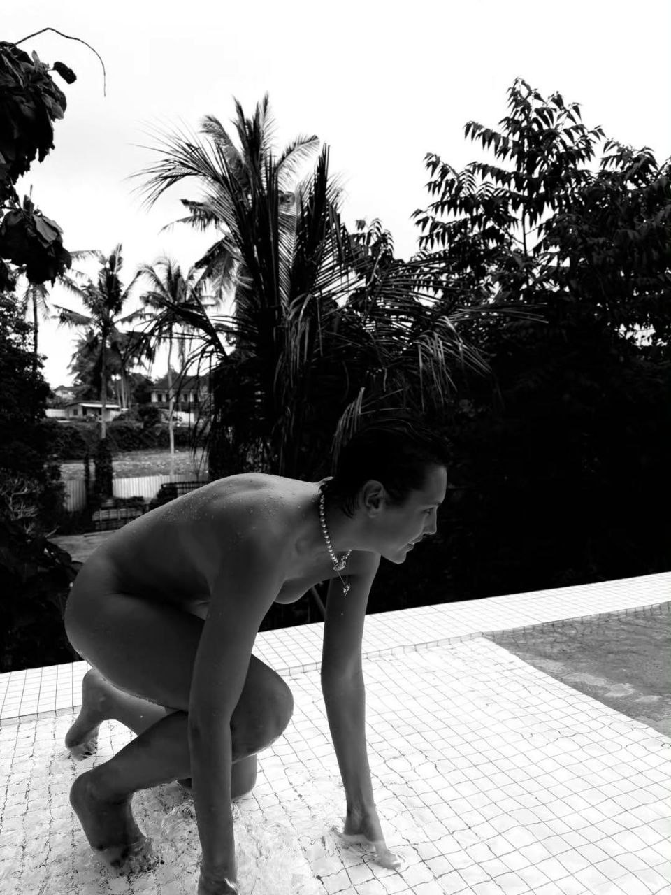 Ирина Горбачева устроила обнаженную фотосессию на Бали Ирина Горбачева устроила обнаженную фотосессию на Бали