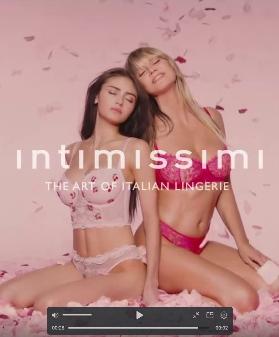 Хайди и Лени Клум сыграли «дуэтом» в рекламе нижнего белья Хайди и Лени Клум сыграли «дуэтом» в рекламе нижнего белья