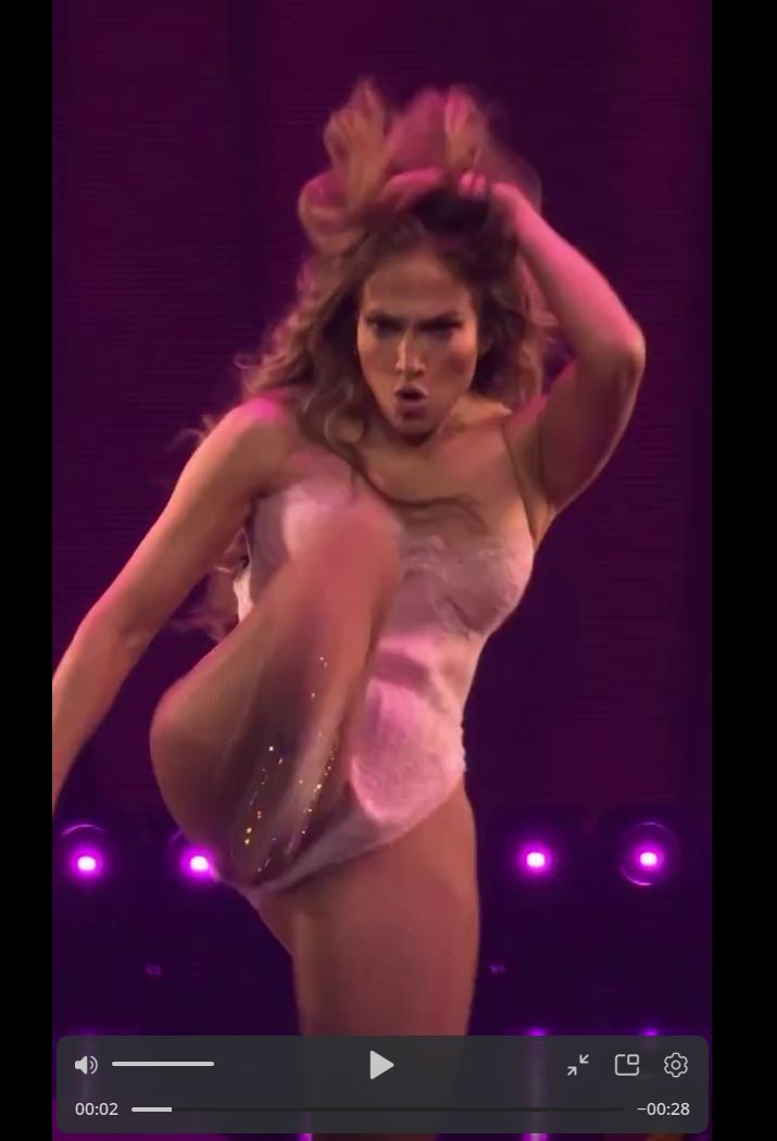 Дженнифер Лопес показала, как выглядит после того, как заканчивается шоу и это так же горячо, как и на сцене